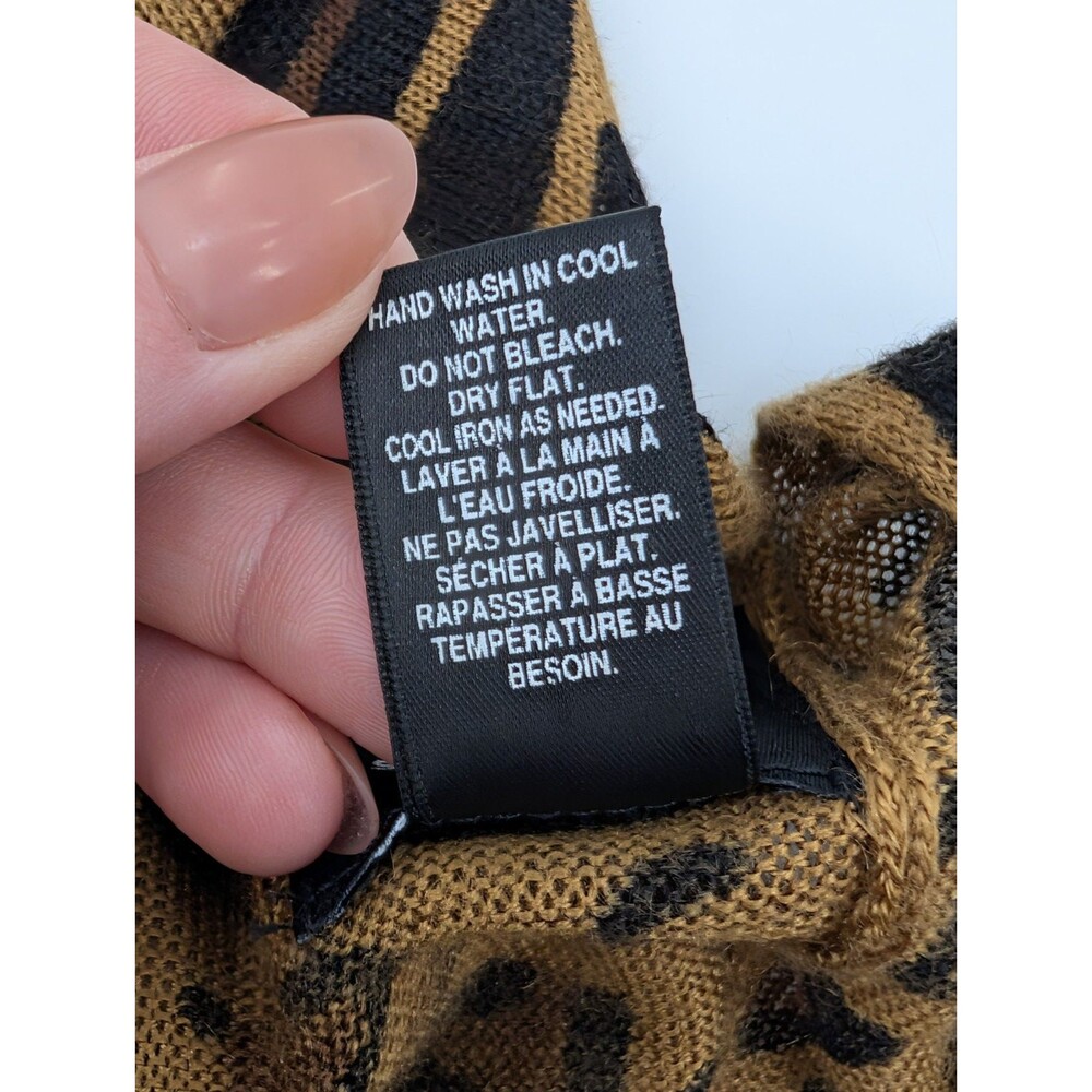 Saks Fifth Avenue Black Label Leopard Boho Lightweight Old Money Poncho One Size - Picture 5 of 5